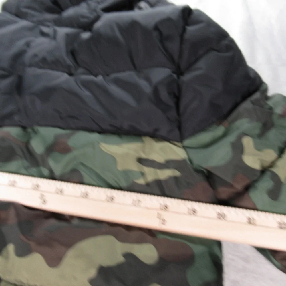 Levis Jacket Youth XL 13-15 Yrs Black Camo Hooded Insulated Zip Puffer Hood Flaw